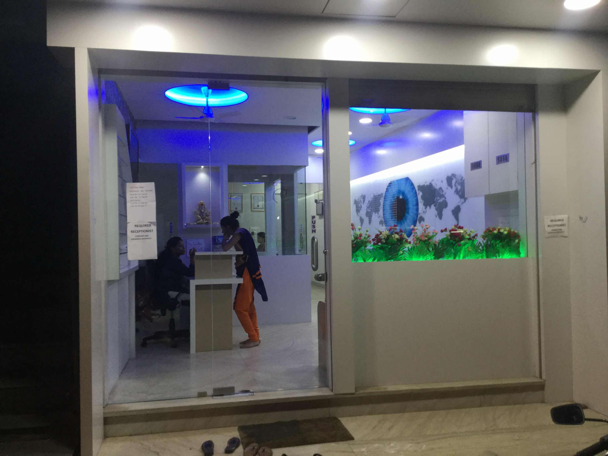 Post operative lasik care