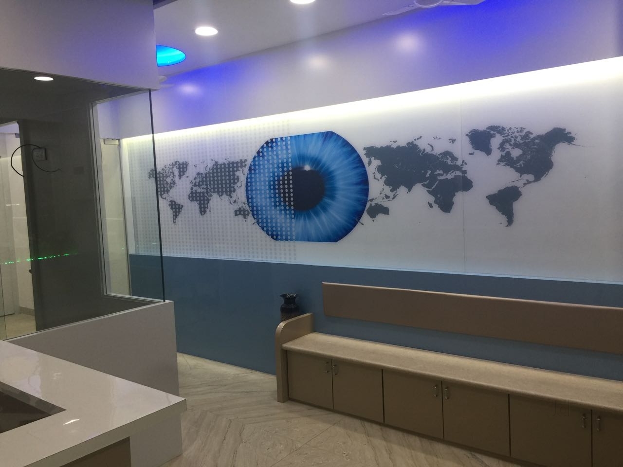 Post operative lasik care